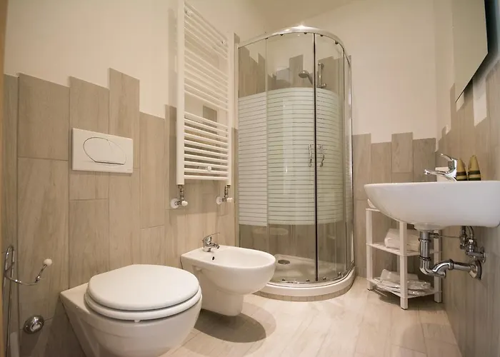 Meryem Locazione Turistica 3* فيرونا