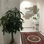 Meryem Locazione Turistica 招待所 3*