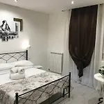 게스트하우스 Meryem Locazione Turistica 3*